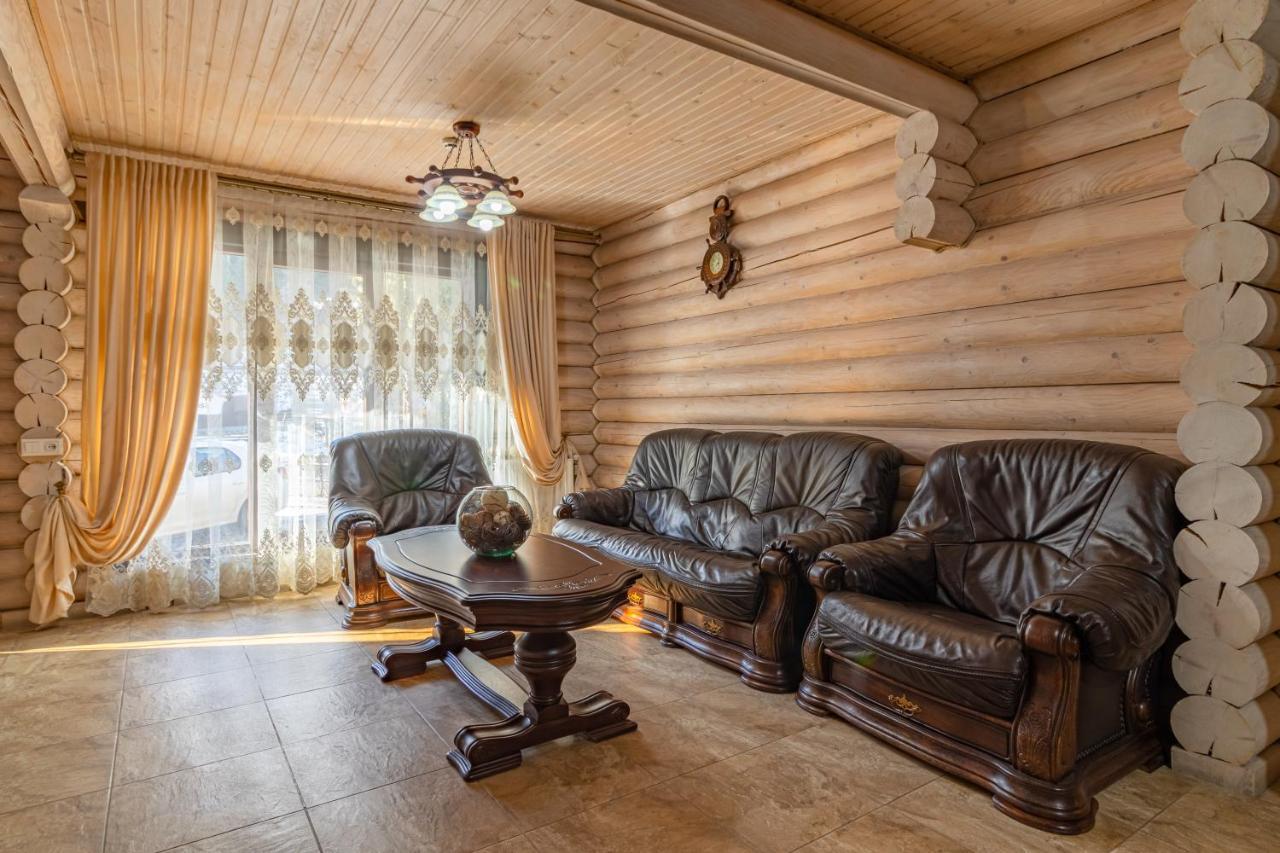 Guest House Turda バコヴェル エクステリア 写真