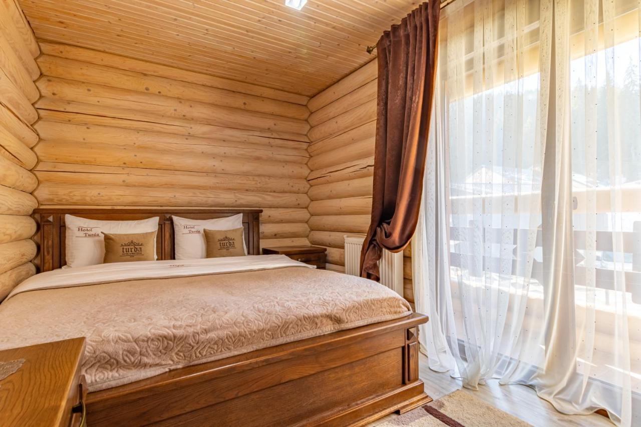 Guest House Turda バコヴェル エクステリア 写真