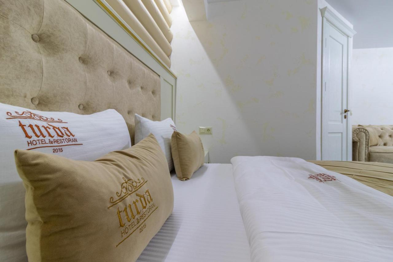 Guest House Turda バコヴェル エクステリア 写真